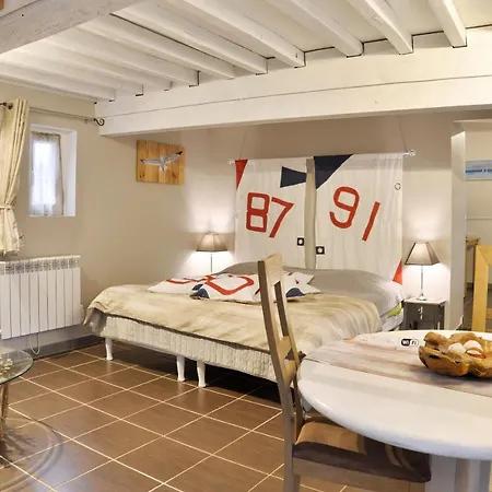 Semesterbostad Le Domaine Des Platanes